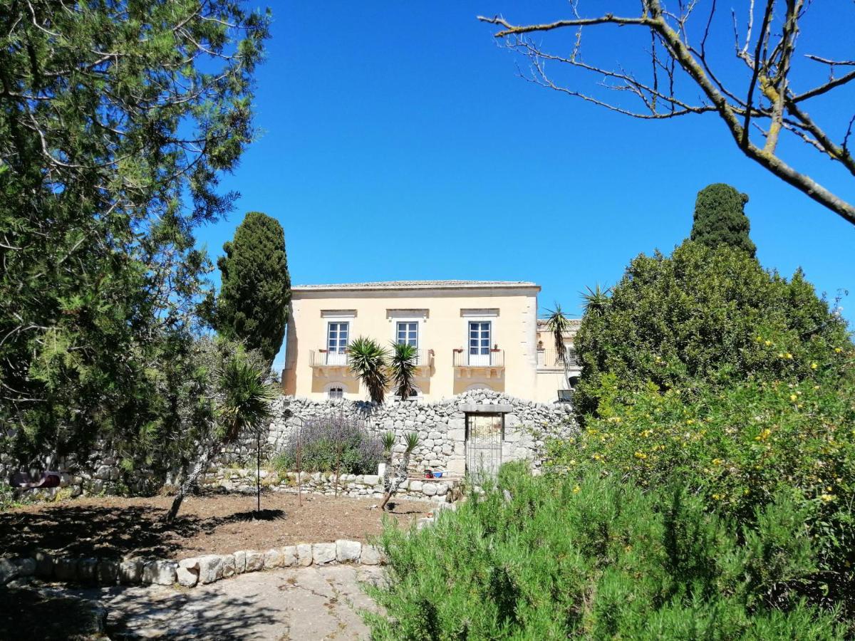 Agriturismo Baglio Calanchi 莫迪卡 外观 照片